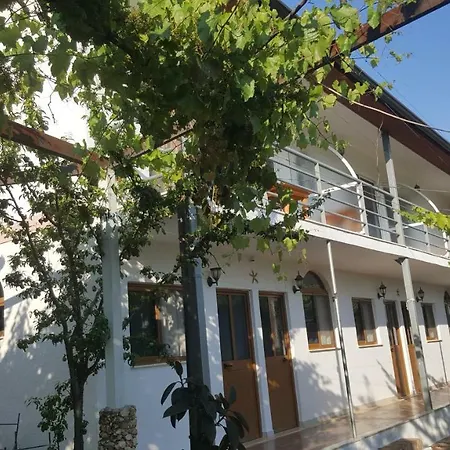 Vila Beja Jonian Perla *